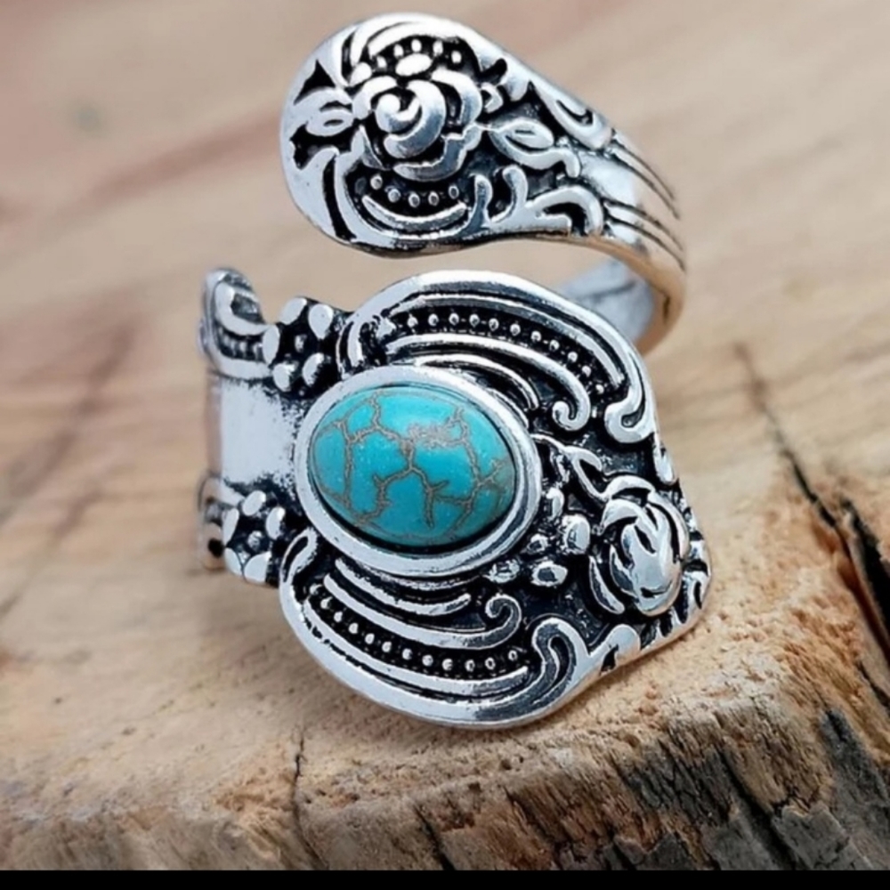Boho Turquoise Antique Silver Cuff Ring - Picture 2 of 4
